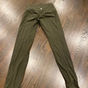 Dark green lulu align leggings full length